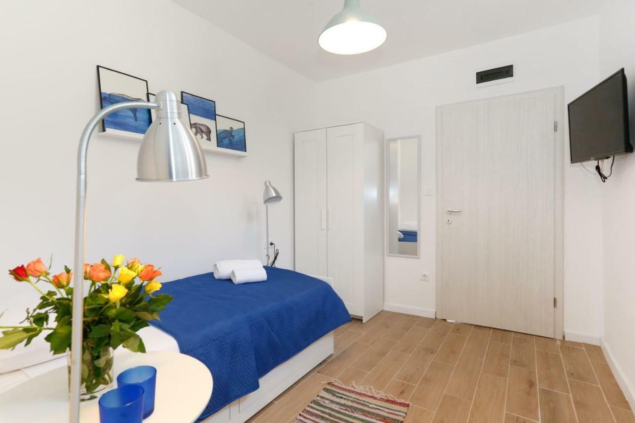 Apartments And Rooms Stone House Spalato Esterno foto